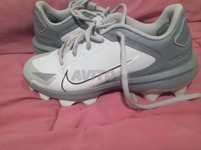 Chaussure américaine Nike taille 36