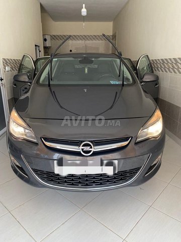 أوبل أسترا J 2013