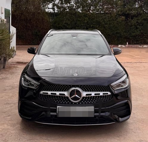 مرسيدس بنز GLA 200d ديزل أوتوماتيك 2021