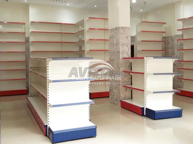 أرفف تجارية للمحلات والسوبر ماركت