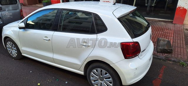 Volkswagen Polo Essence Manuelle 2012 à Casablanca