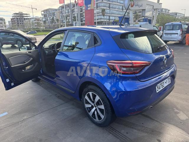 Renault Clio Diesel Manuelle 2021 à Bouskoura - 2