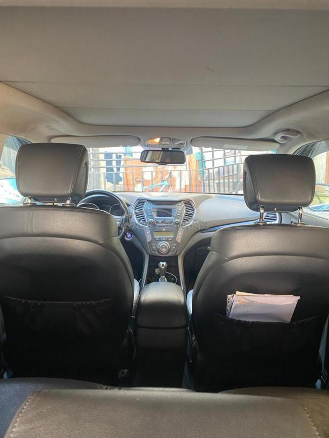 Hyundai Santa Fe Full Options 9CH