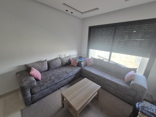 صالون مع ركن تخزين