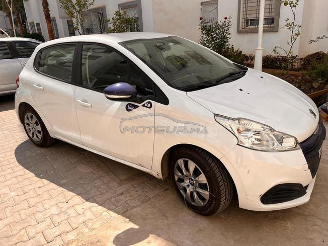Peugeot 208 Diesel Manuelle 2016 à Agadir