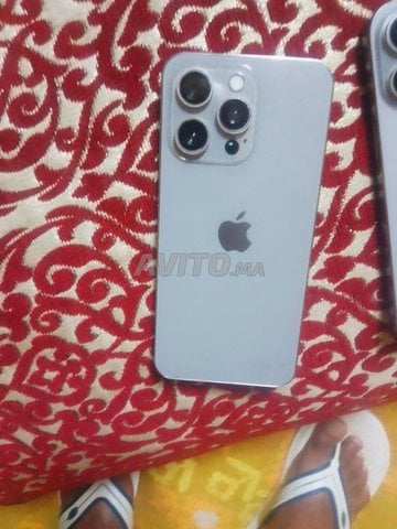 ايفون 15 برو ماكس هاي كوبي ديال ألمانيا