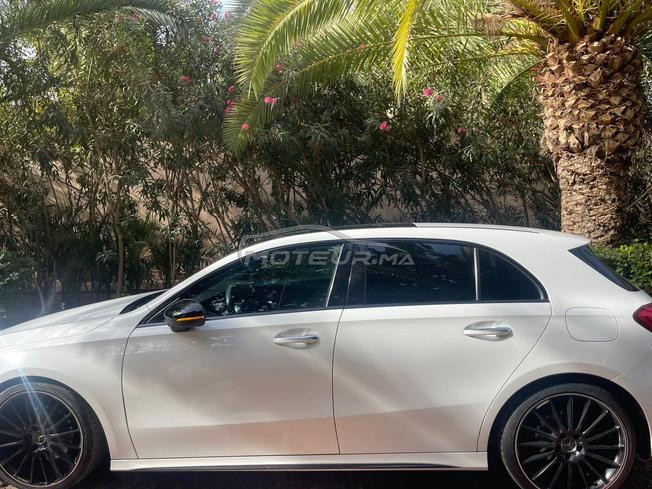 Mercedes AMG 180