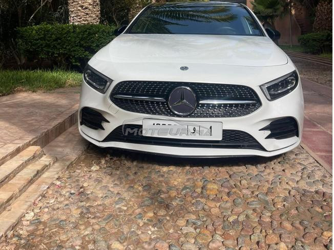Mercedes AMG 180