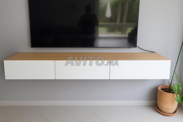Meuble TV mural parfait état