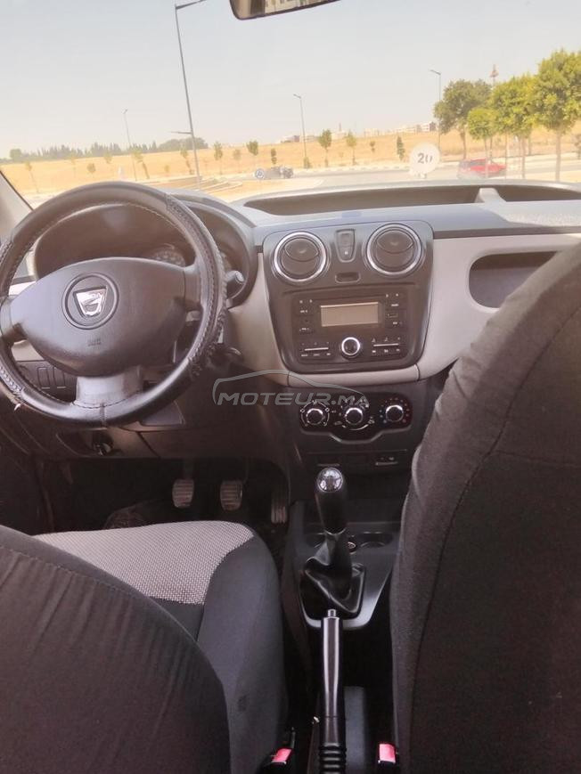 اعلان عن بيع سيارة مستعملة