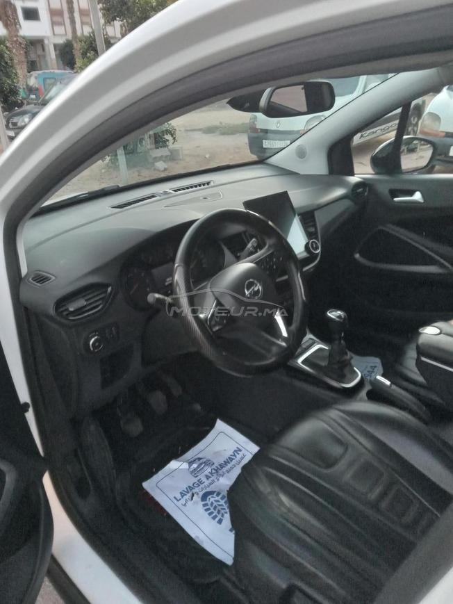 opel crossland 1er main