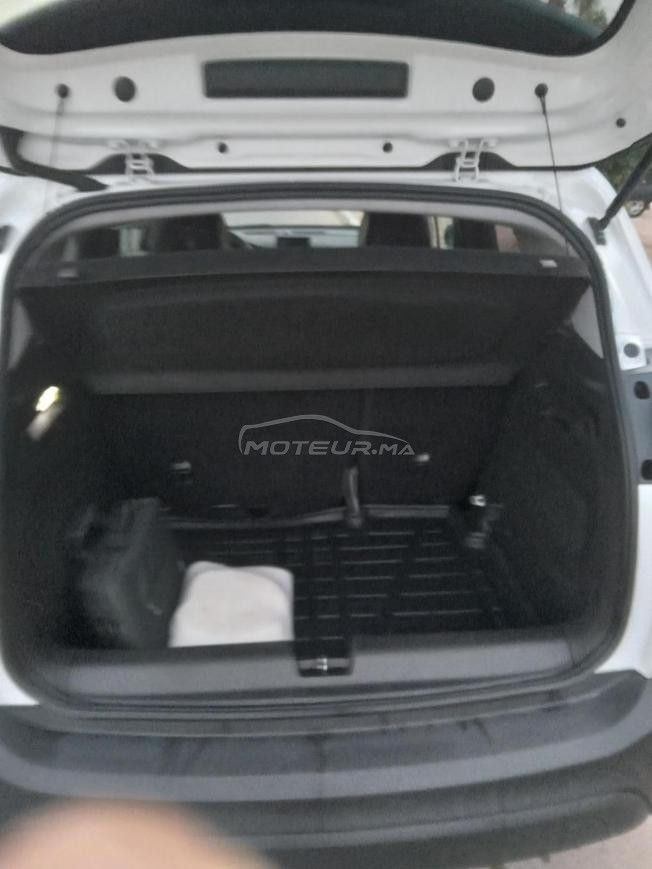 opel crossland 1er main