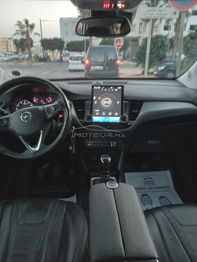 opel crossland 1er main