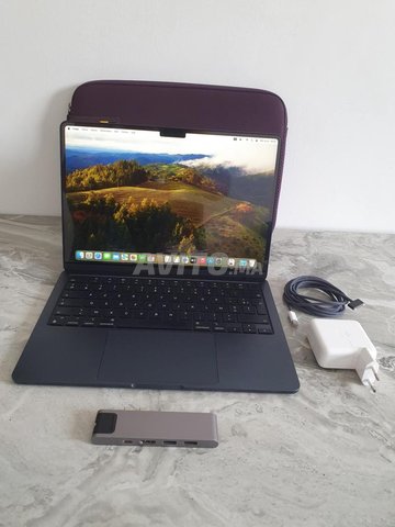 ماك بوك اير M3 2024 13 بوصة 8 جيجابايت 256SSD دورة 166