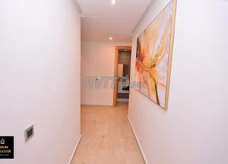 شقة للبيع 121 متر مربع في مركز الدار البيضاء