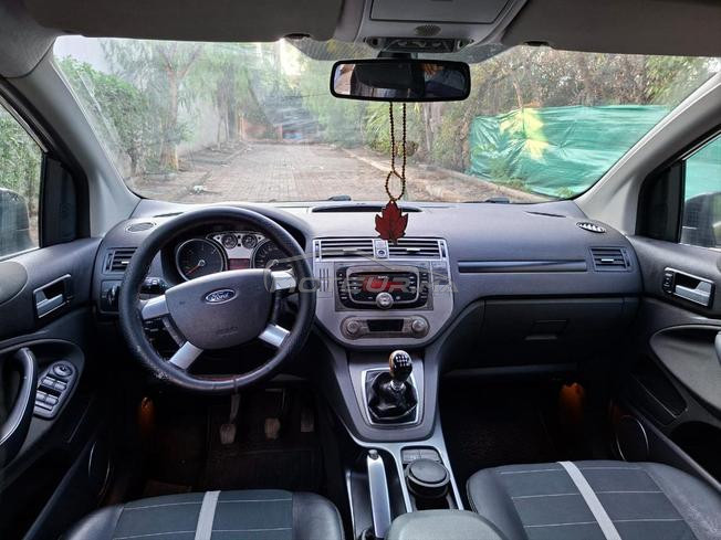 kuga titanium