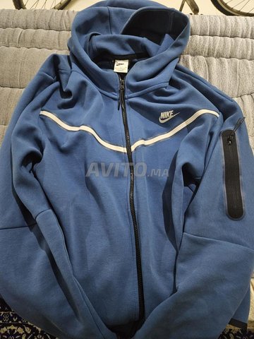 Nike Tech أزرق وأبيض، أصلي، مقاس XL