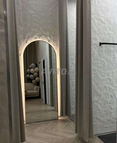 Miroir décoratif avec LED grande dimension 💸💸💸💸