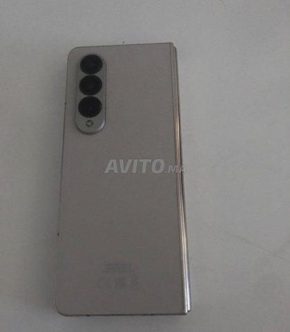 Samsung Zfold 4