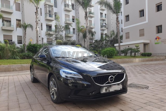 Volvo v40 BVA Casablanca