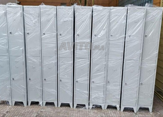 Casier métallique pour vestiaire multi cases DISPO