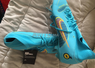 CODAS NIKE MERCURIAL TAILLE 44 BLEU