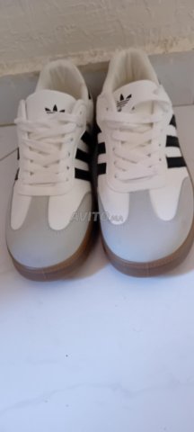 حذاء سامبا أديداس رقم 44