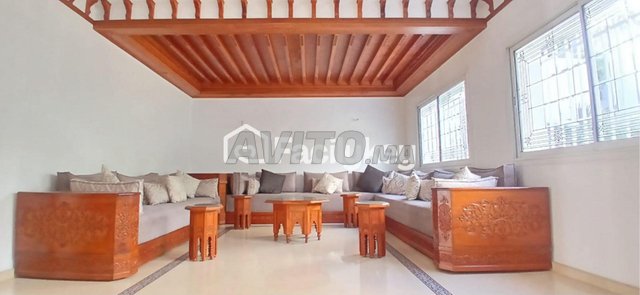 فيلا بمساحة 450 م² في الرباط