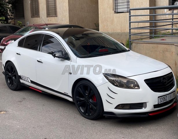 أوبل إنسيغنيا سبورت في حالة جيدة للبيع