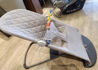 كرسي استرخاء Babybjorn