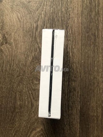 محفظة ليدجر نانو إكس جديدة في غلافها الأصلي