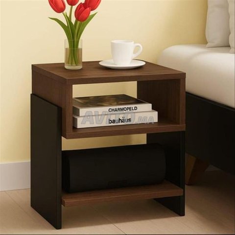 طاولة بجانب السرير طاولات إضافية