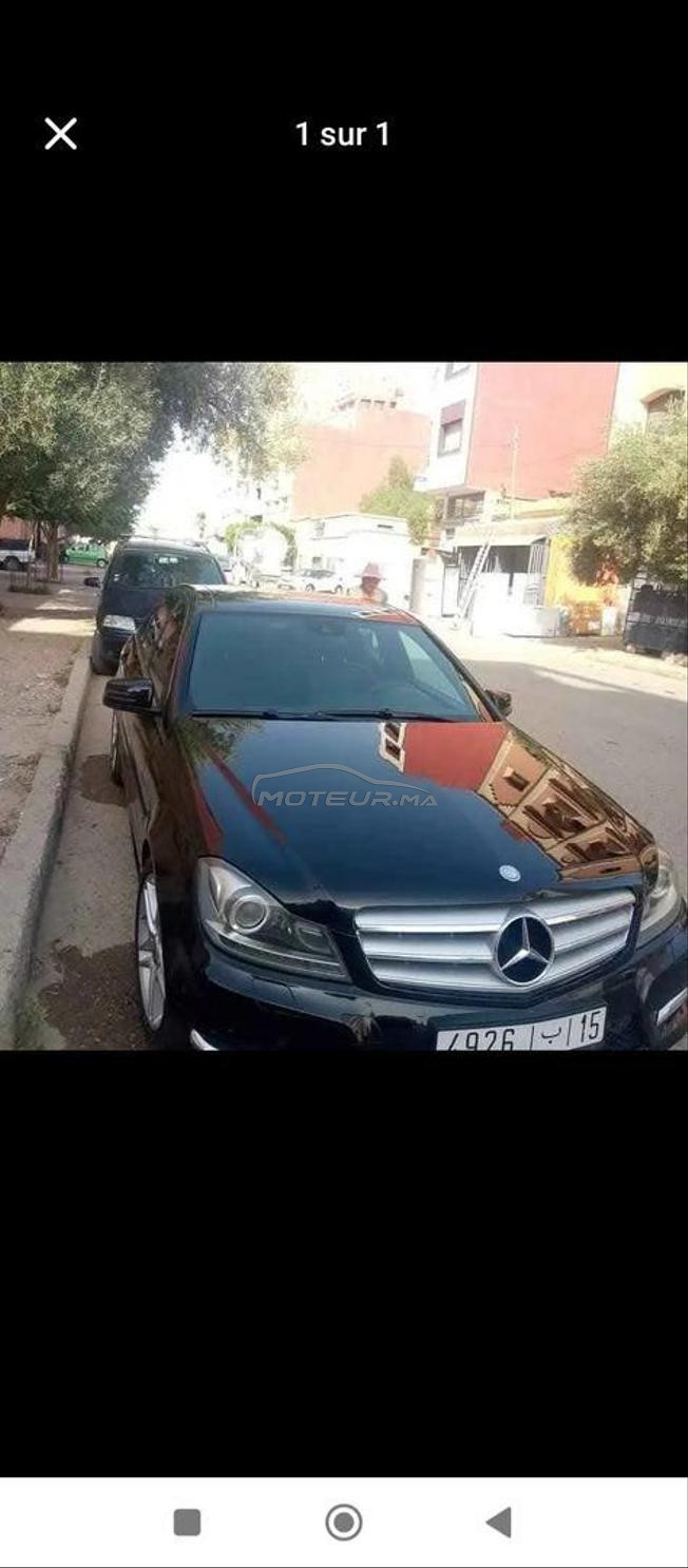 Mercedes-Benz 220 Diesel Automatique 2011