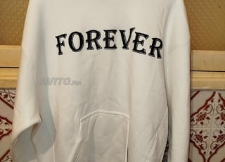 قبية بيضاء رجالية طاي M