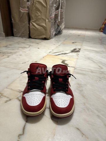 Jordan 1 Low أصلية