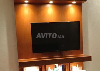 Meuble mural avec tv philips