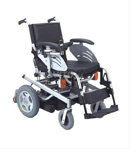 كرسي متحرك كهربائي - كرسي متحرك