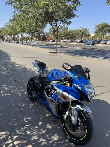 Suzuki gsxr 750