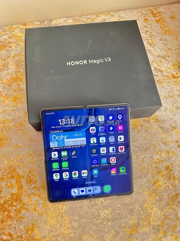 هاتف Honor Magic V3 الذكي 512 جيجابايت و 12 جيجابايت من ذاكرة الوصول العشوائي