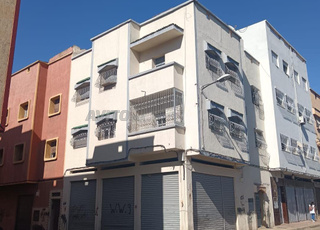 Maison de 3 étages à vendre