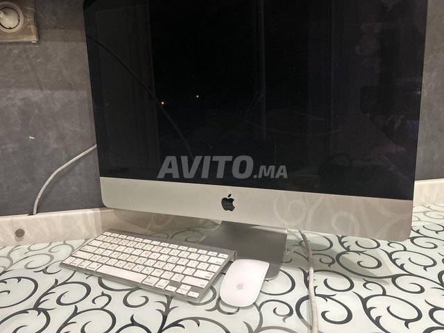 iMac 21.5 (2015) 8Go RAM - Magic Mouse/Clavier