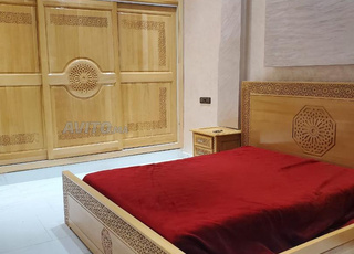 Lit et armoire bois cèdre