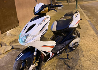 Yamaha aerox 2012