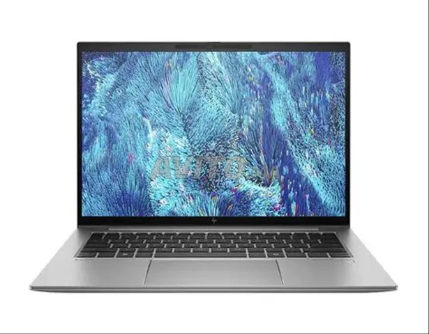 كمبيوتر محمول HP ZBOOK Firefly G11 Ultra 5 135U