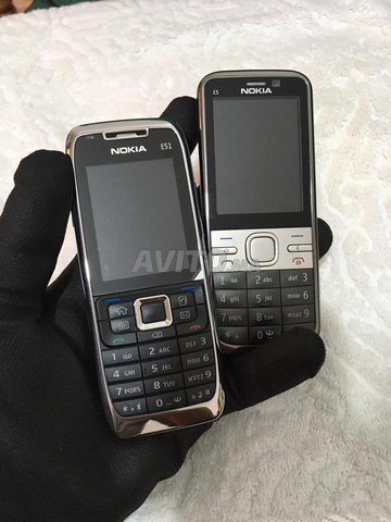Nokia E51 et nokia C5