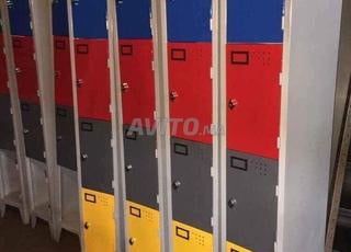 mobilier métallique / VESTIAIRE MONOBLOC