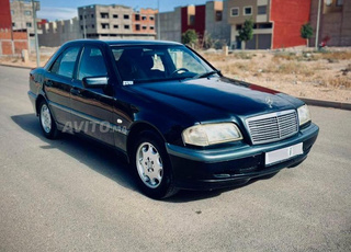 Mercedes 220 CDI Modèle 2000 Dédouanement 2003