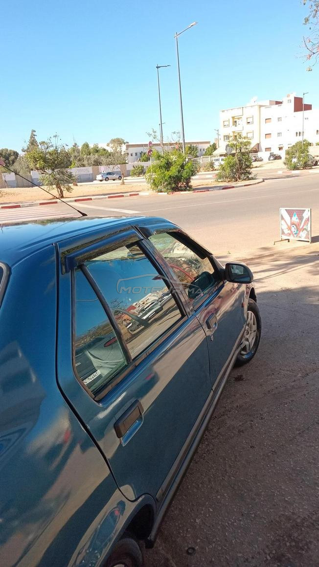 سيارة للبيع من نوع رونو 19بتمن مناسب 