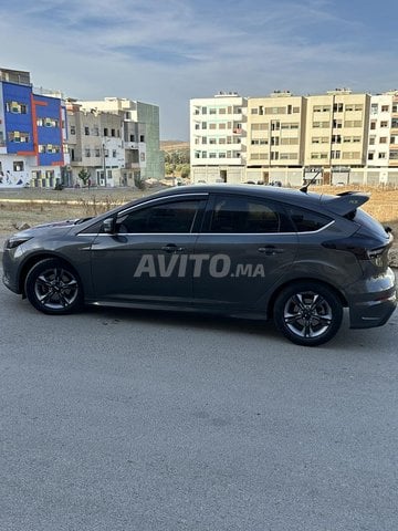 فورد فوكس كل الخيارات حزمة RS