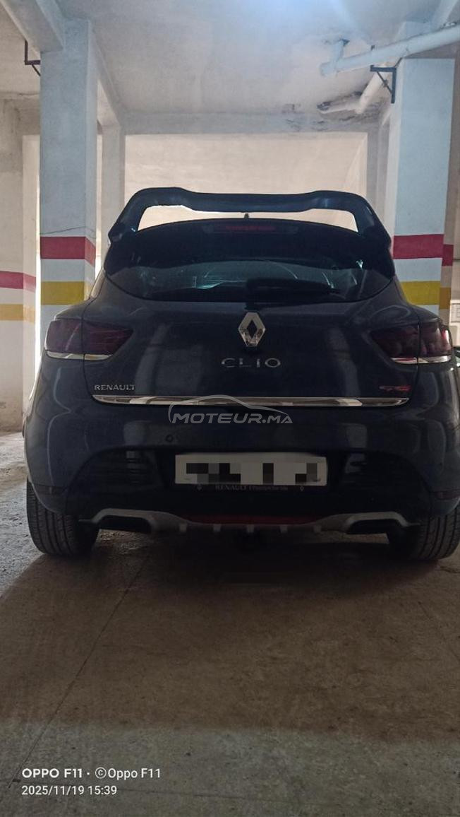  Clio 4 automatique très bonne état renault 